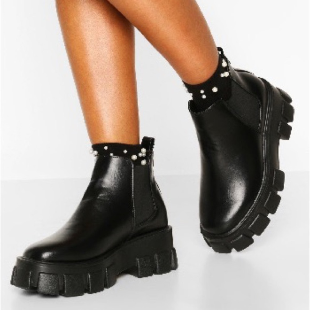 Faux leather chunky Chelsea boots